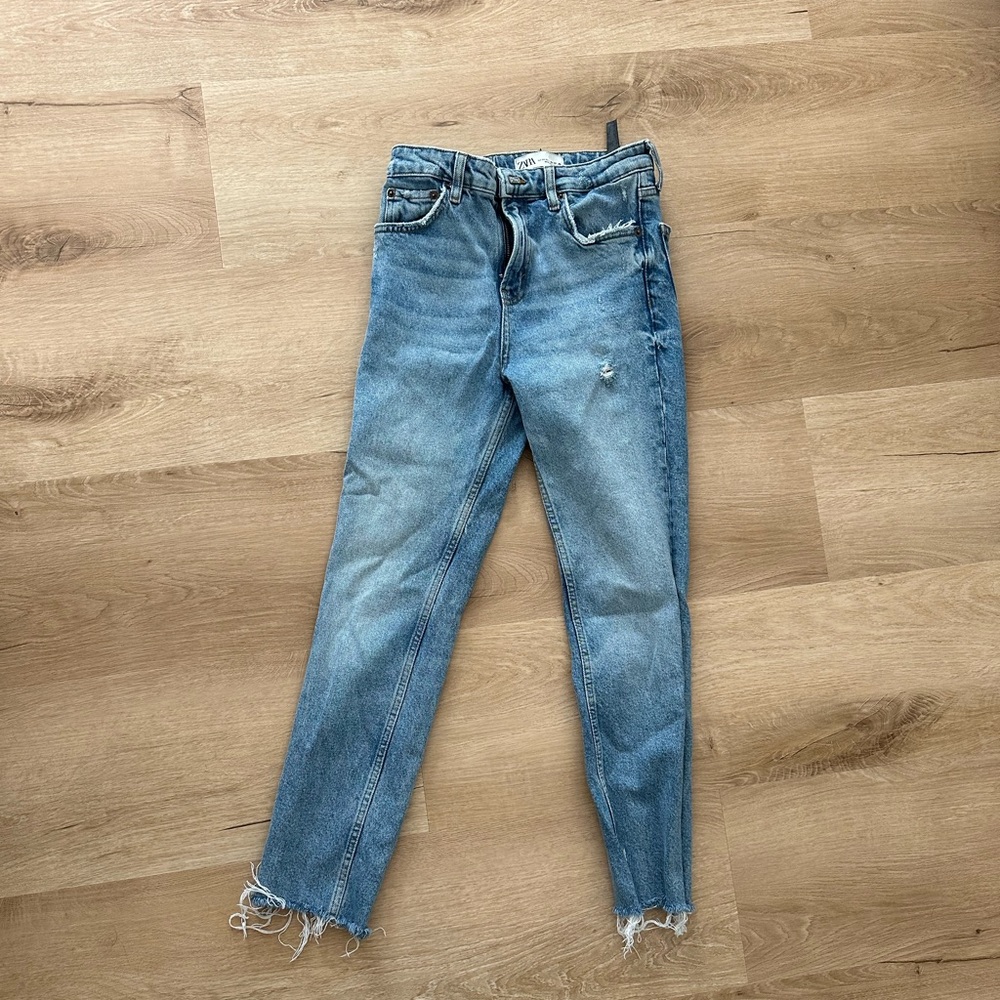 Zara jeans